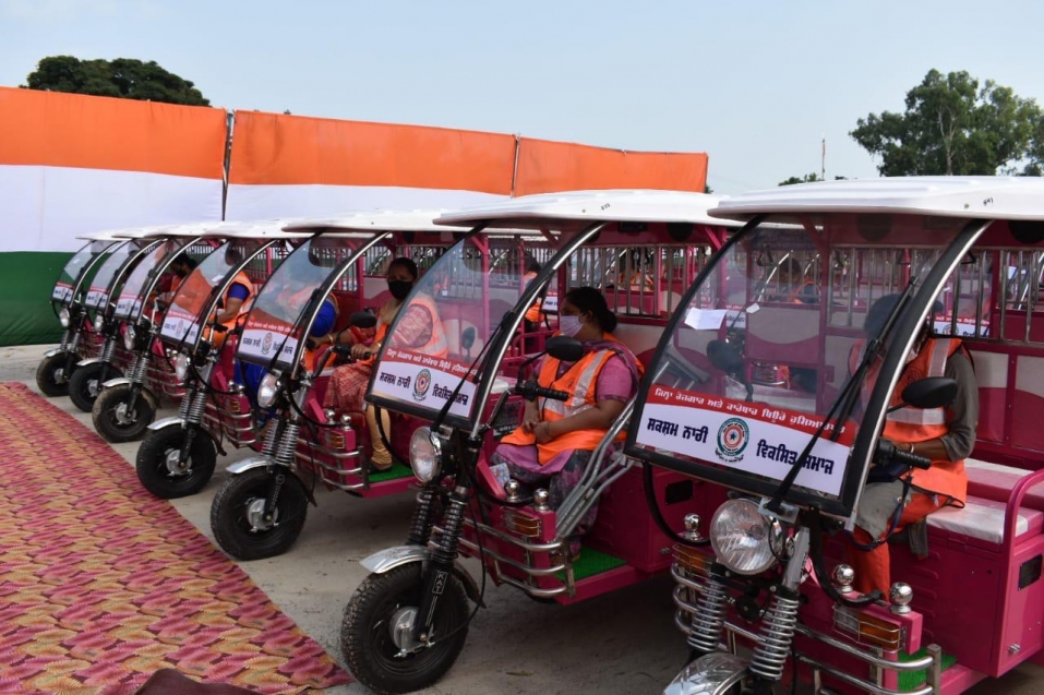 महिलाओं को आत्मनिर्भर बनाने में सहायक साबित होगा घर-घर रोजगार मिशन के अंतर्गत समर्थ महिला, विकास समाज प्रोग्राम